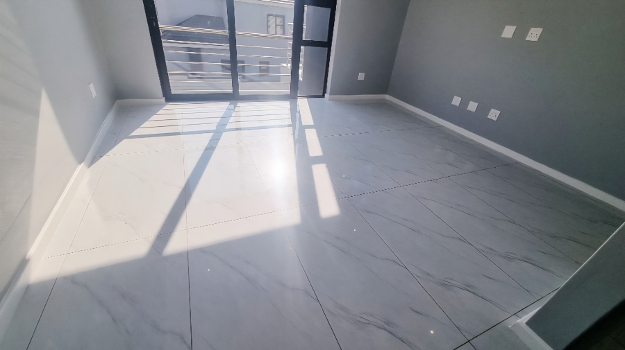 4 Bedroom Property for Sale in Blue Hills Gauteng