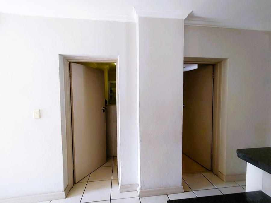 To Let 2 Bedroom Property for Rent in Morningside Gauteng
