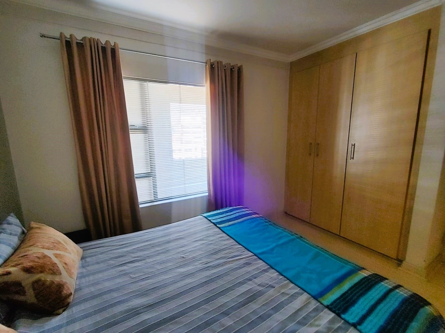 To Let 2 Bedroom Property for Rent in Morningside Gauteng