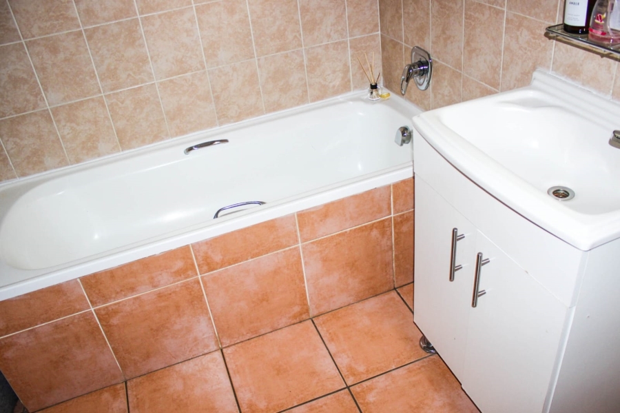 To Let 1 Bedroom Property for Rent in Craigavon Gauteng