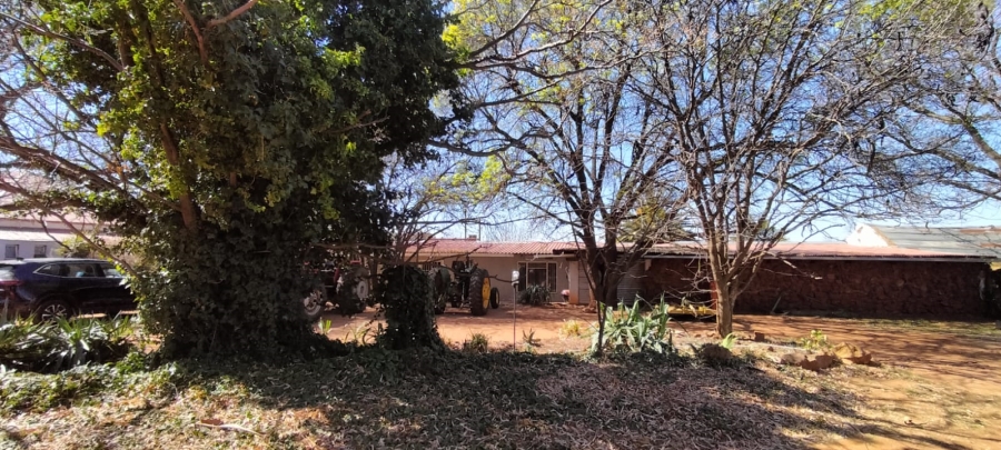 4 Bedroom Property for Sale in Elandsfontein Gauteng