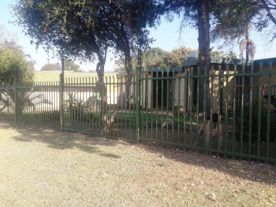 Commercial Property for Sale in Constantia Park Gauteng