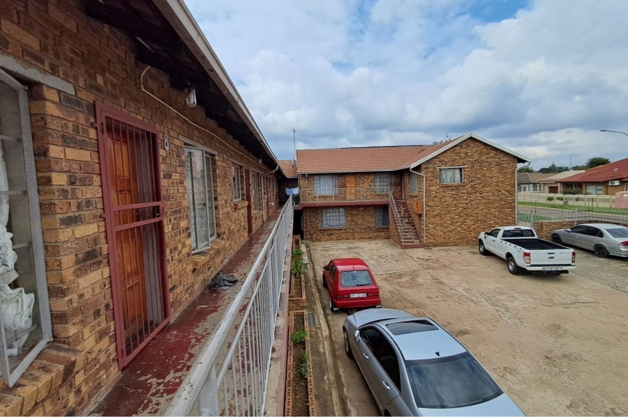 Commercial Property for Sale in Bakerton Gauteng