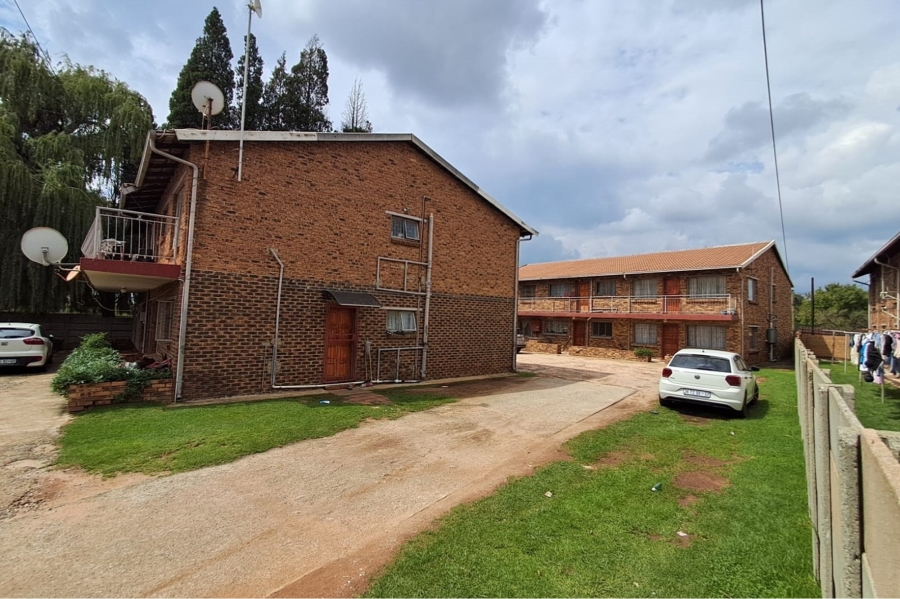 Commercial Property for Sale in Bakerton Gauteng