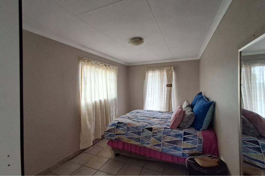 Commercial Property for Sale in Bakerton Gauteng
