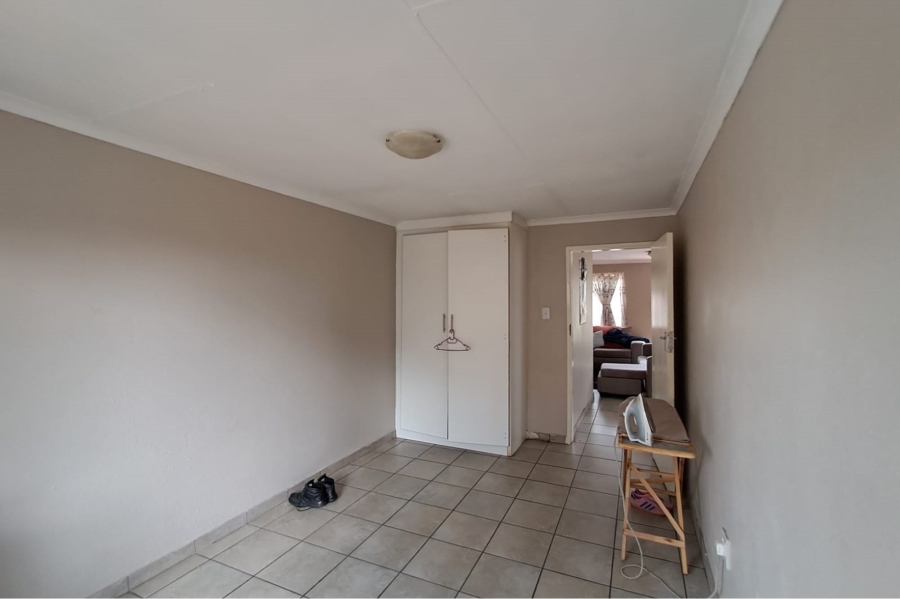 Commercial Property for Sale in Bakerton Gauteng