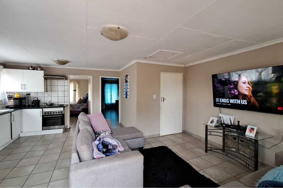 Commercial Property for Sale in Bakerton Gauteng