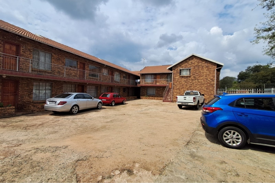 Commercial Property for Sale in Bakerton Gauteng