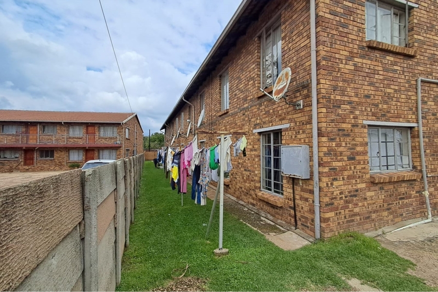 Commercial Property for Sale in Bakerton Gauteng