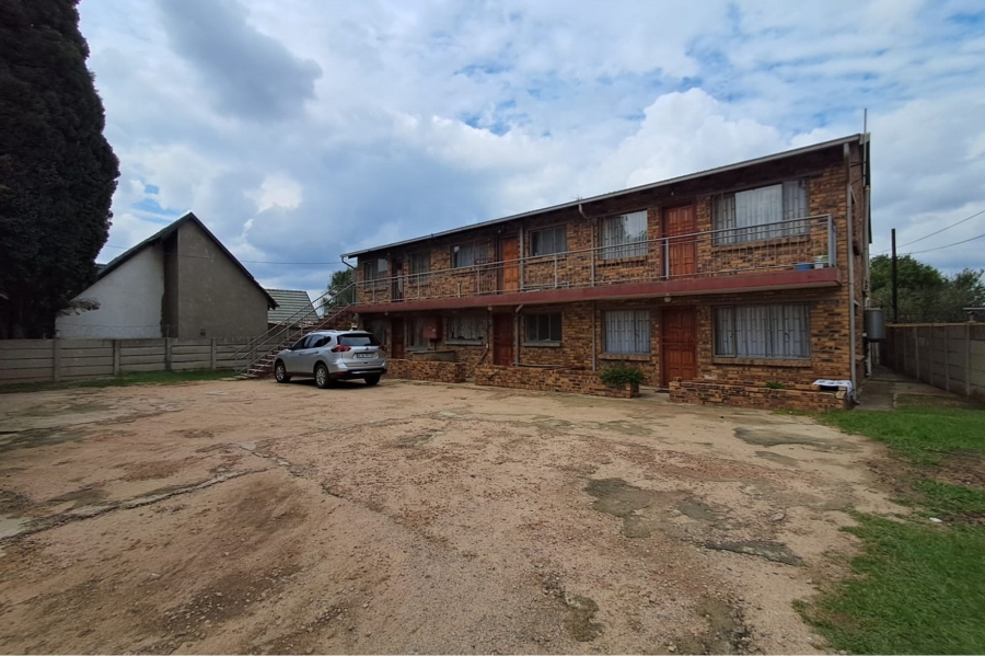 Commercial Property for Sale in Bakerton Gauteng
