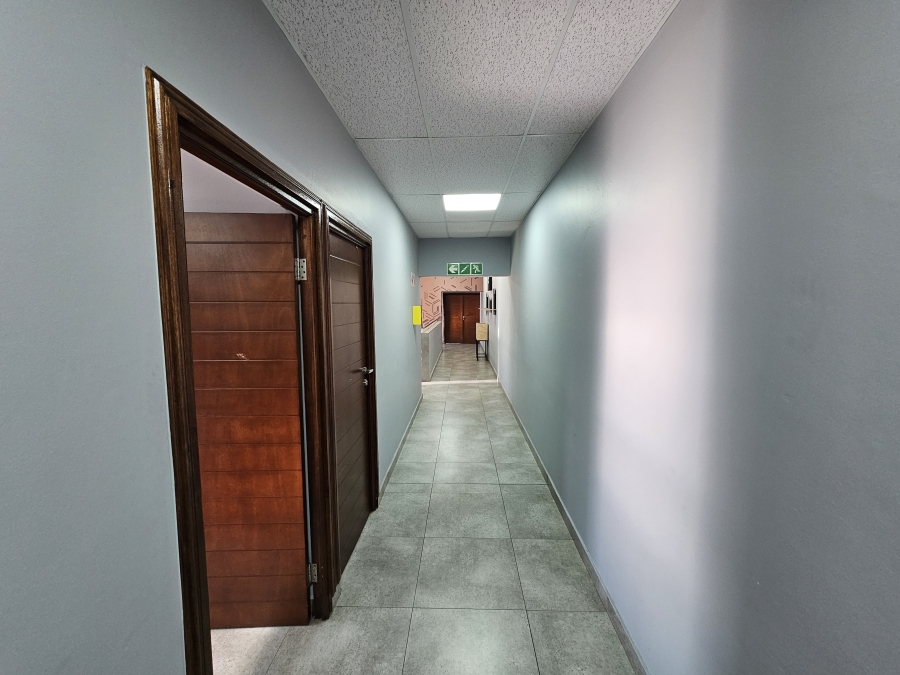 To Let commercial Property for Rent in Knoppieslaagte Gauteng