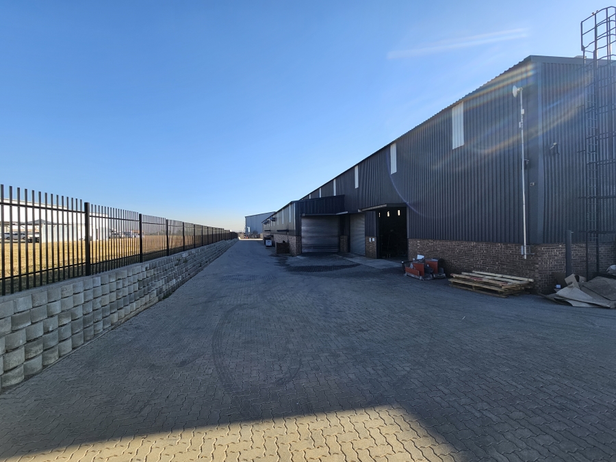 To Let commercial Property for Rent in Knoppieslaagte Gauteng