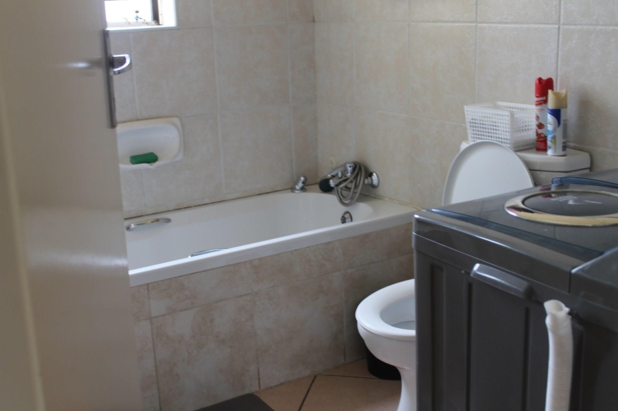 2 Bedroom Property for Sale in Sagewood Gauteng