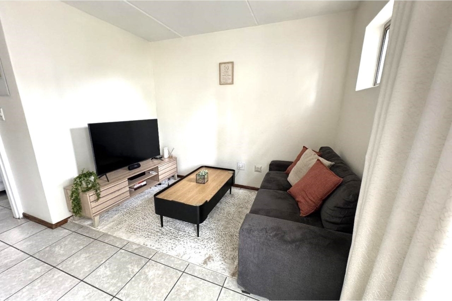 1 Bedroom Property for Sale in Sandown Gauteng