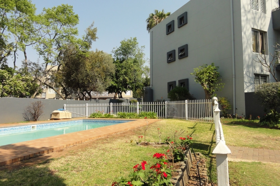 1 Bedroom Property for Sale in Sandown Gauteng