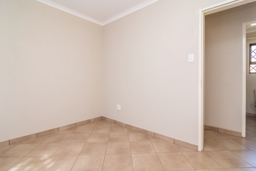 3 Bedroom Property for Sale in Wilfordon Gauteng