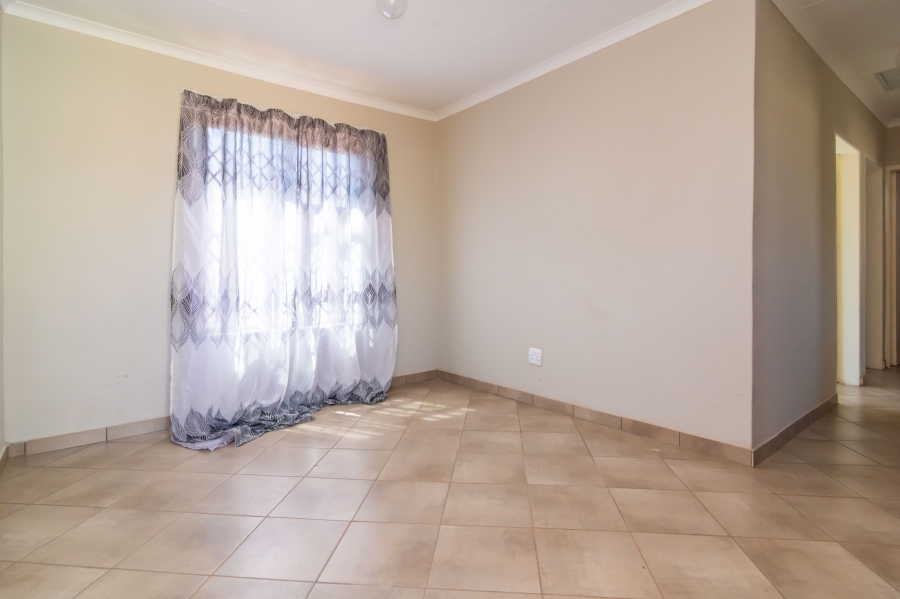 3 Bedroom Property for Sale in Wilfordon Gauteng