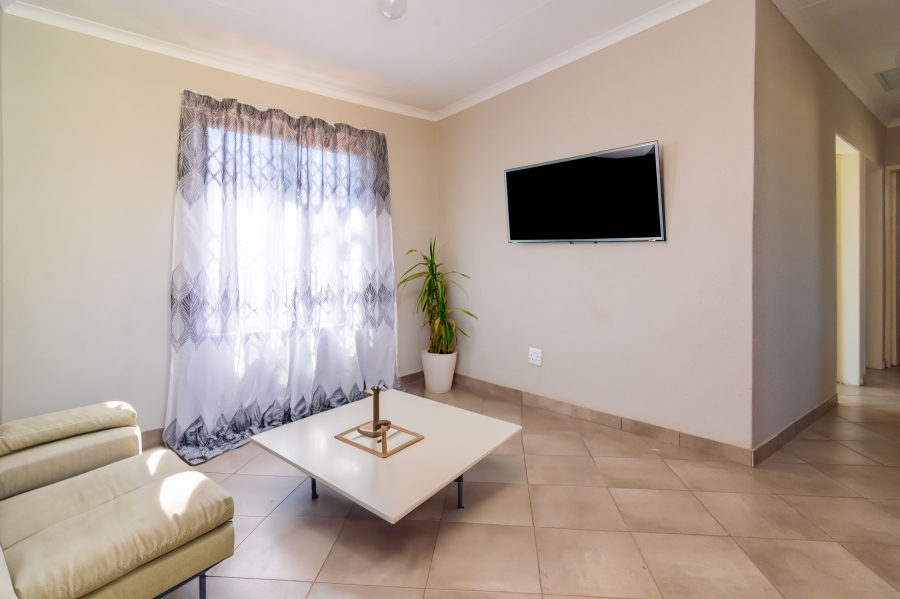 3 Bedroom Property for Sale in Wilfordon Gauteng