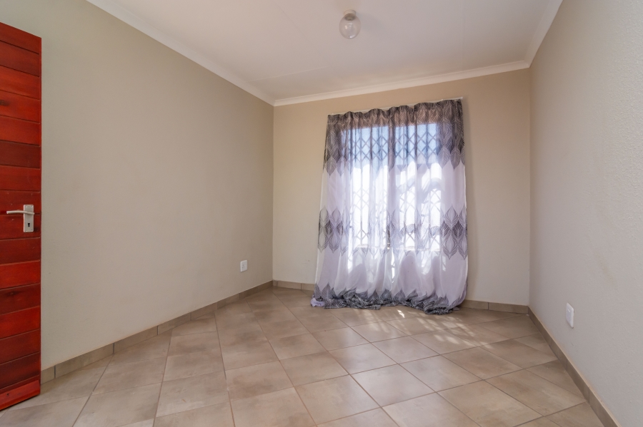 3 Bedroom Property for Sale in Wilfordon Gauteng
