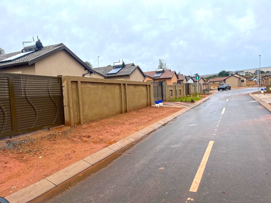 3 Bedroom Property for Sale in Wilfordon Gauteng