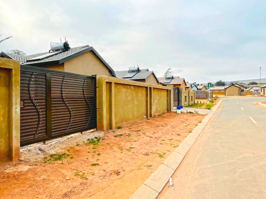 3 Bedroom Property for Sale in Wilfordon Gauteng