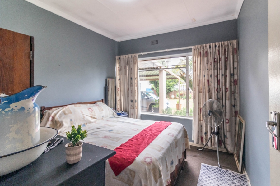5 Bedroom Property for Sale in Norkem Park Gauteng