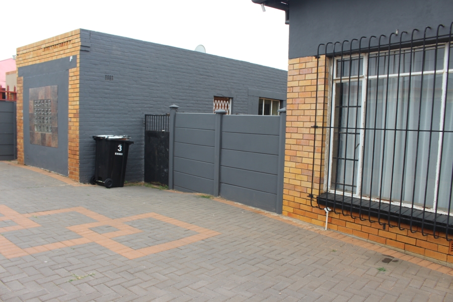 3 Bedroom Property for Sale in Georginia Gauteng
