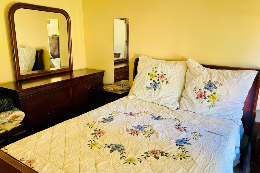 4 Bedroom Property for Sale in Booysens Gauteng