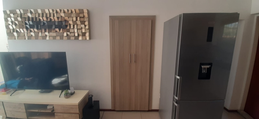 2 Bedroom Property for Sale in Theresa Park Gauteng