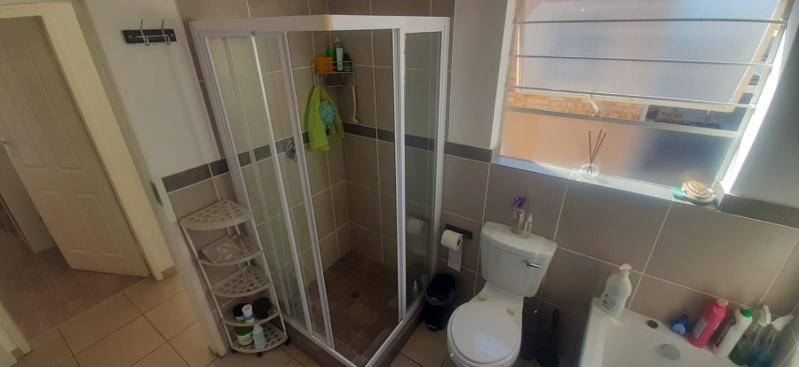 2 Bedroom Property for Sale in Theresa Park Gauteng