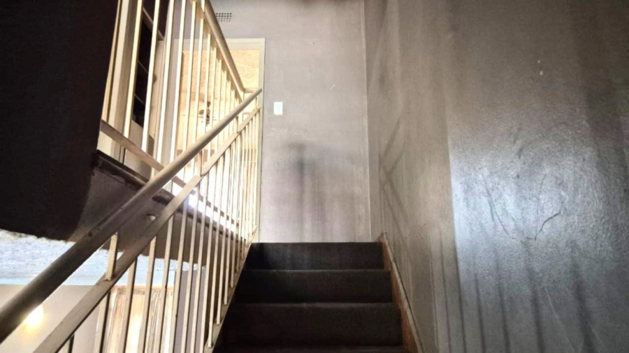 2 Bedroom Property for Sale in Windsor East Gauteng