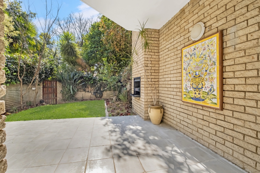 2 Bedroom Property for Sale in Morningside Gauteng