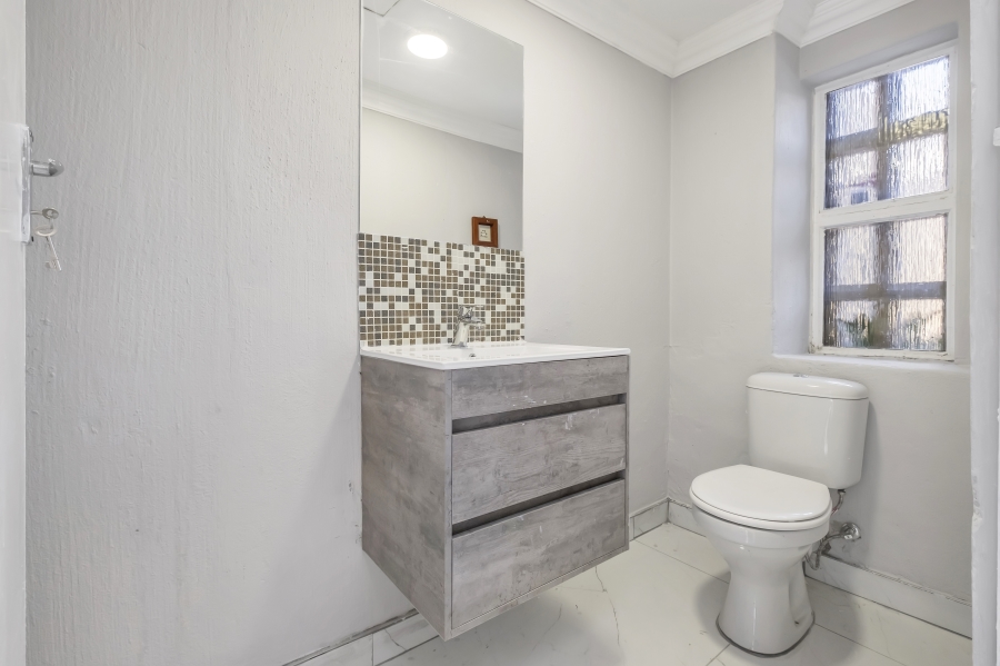 2 Bedroom Property for Sale in Morningside Gauteng