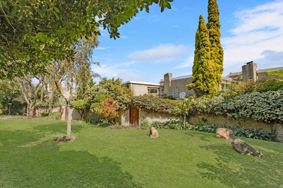 2 Bedroom Property for Sale in Morningside Gauteng