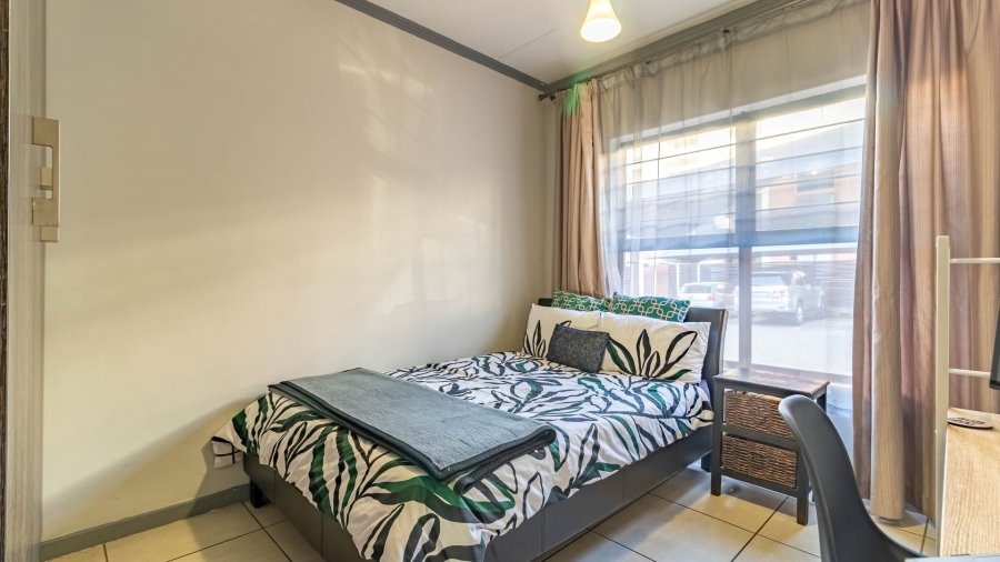 3 Bedroom Property for Sale in Greenstone Crest Gauteng