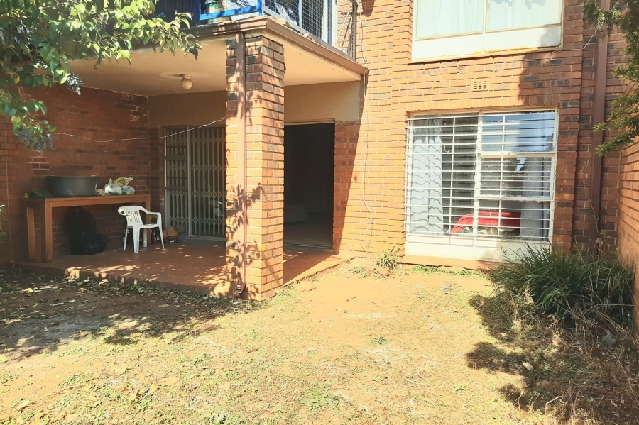 2 Bedroom Property for Sale in Windsor East Gauteng