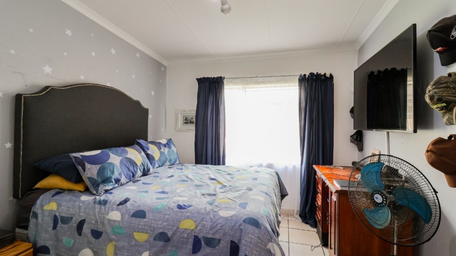 To Let 4 Bedroom Property for Rent in Sophiatown Gauteng