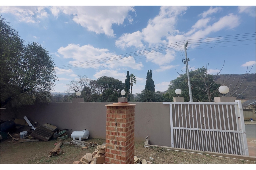 To Let 1 Bedroom Property for Rent in Mondeor Gauteng