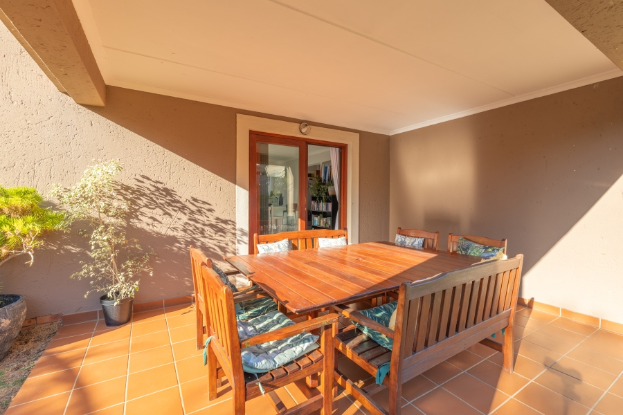 3 Bedroom Property for Sale in Broadacres Gauteng