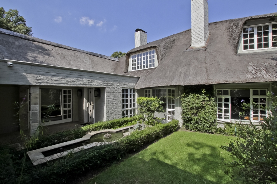 4 Bedroom Property for Sale in Atholl Gauteng