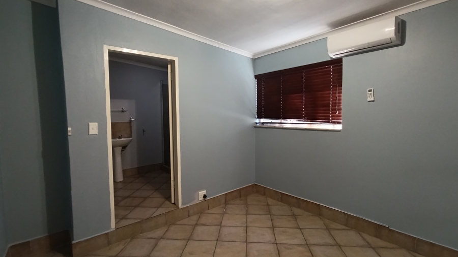 4 Bedroom Property for Sale in Riviera Gauteng