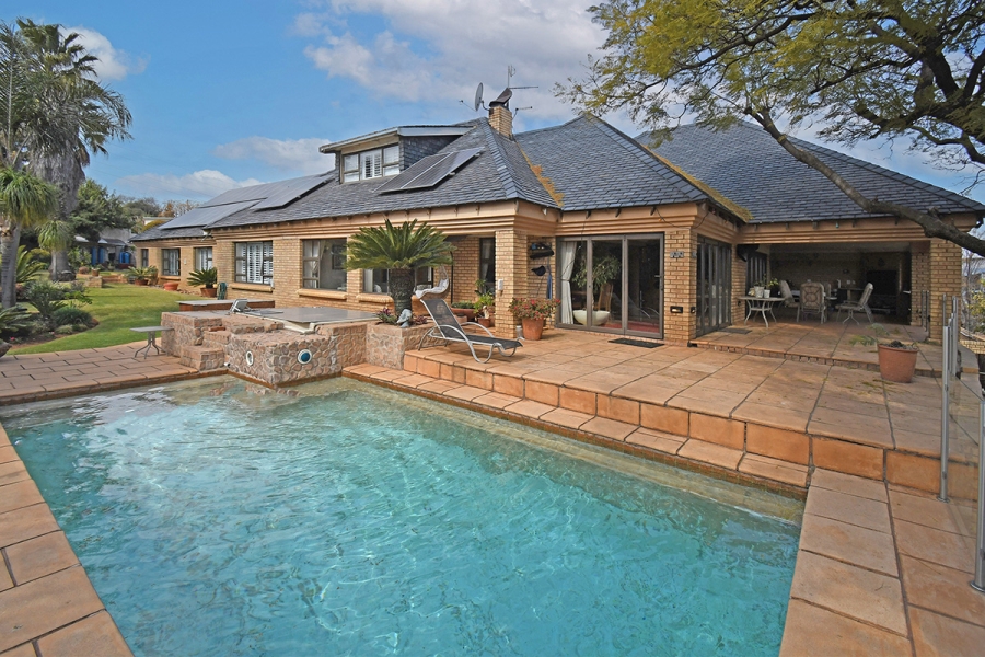 4 Bedroom Property for Sale in Bedfordview Gauteng