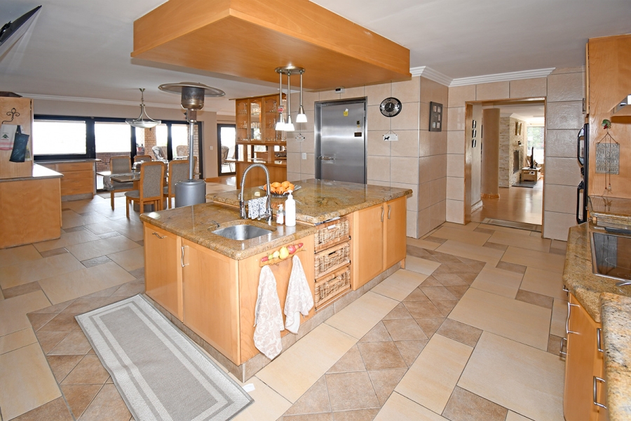 4 Bedroom Property for Sale in Bedfordview Gauteng
