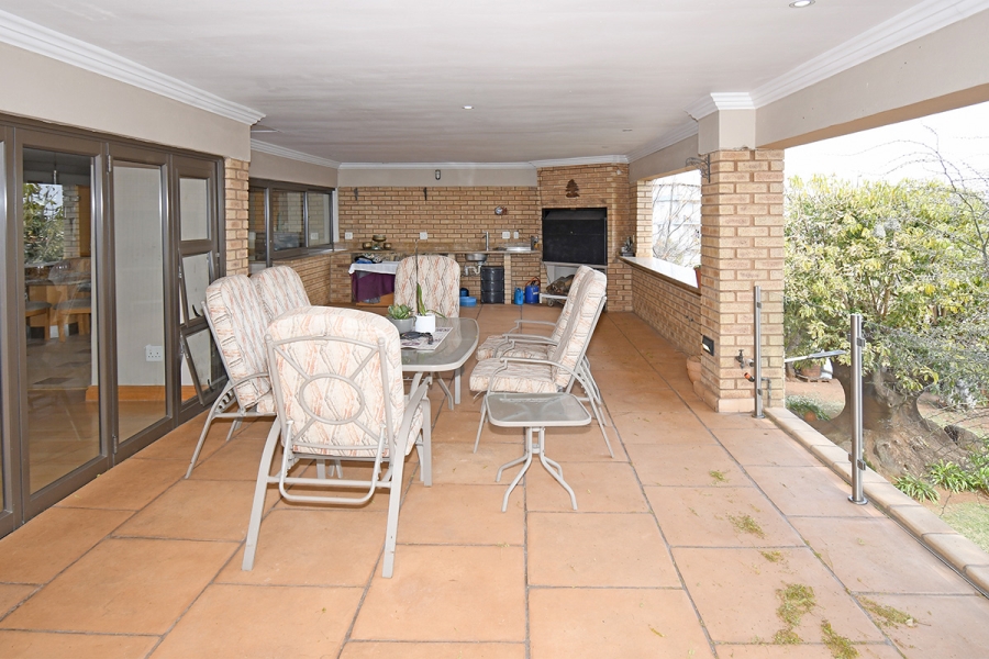 4 Bedroom Property for Sale in Bedfordview Gauteng