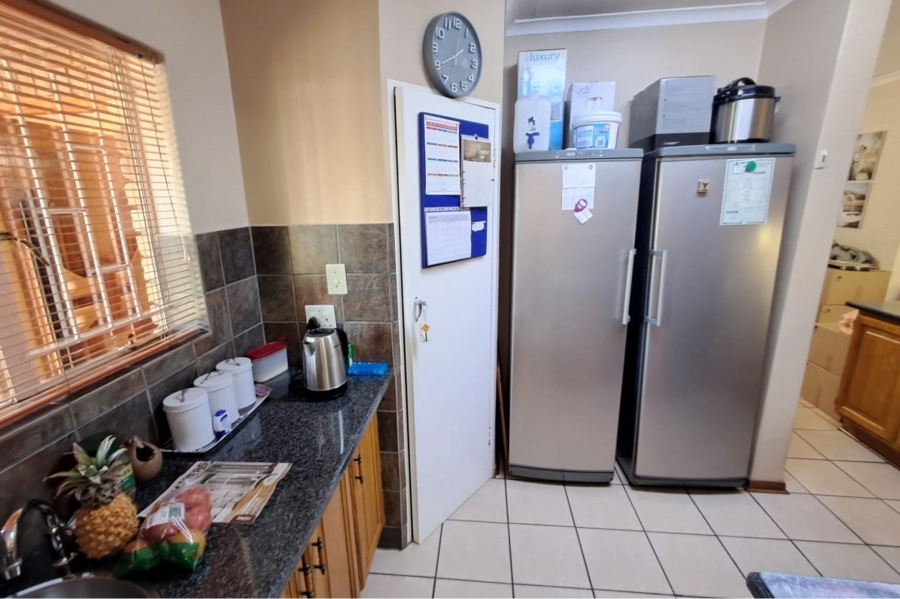 4 Bedroom Property for Sale in The Reeds Gauteng