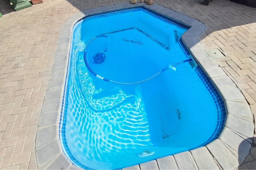 4 Bedroom Property for Sale in The Reeds Gauteng