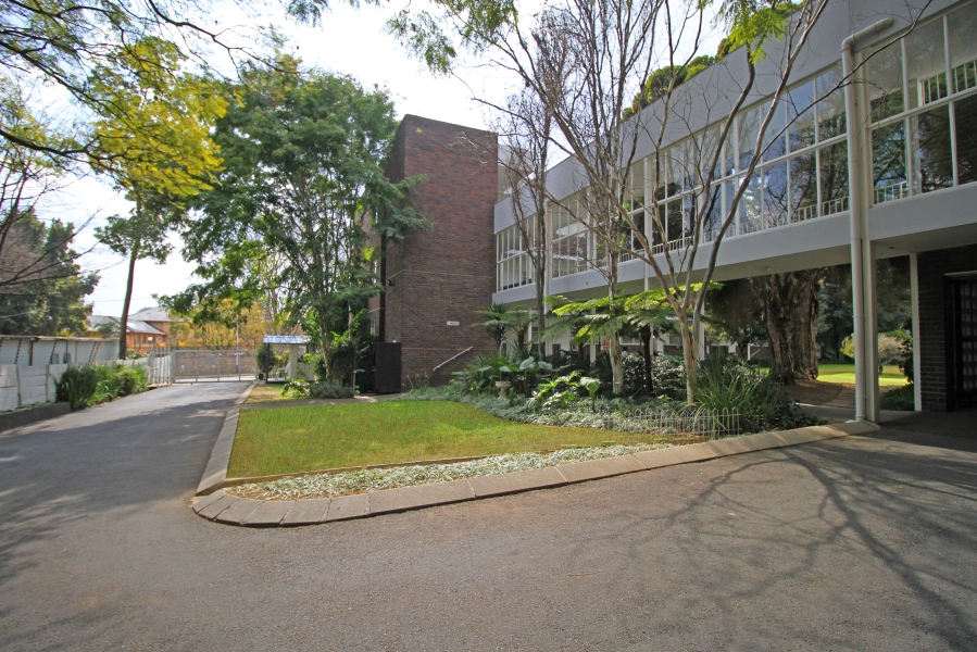 1 Bedroom Property for Sale in Orchards Gauteng