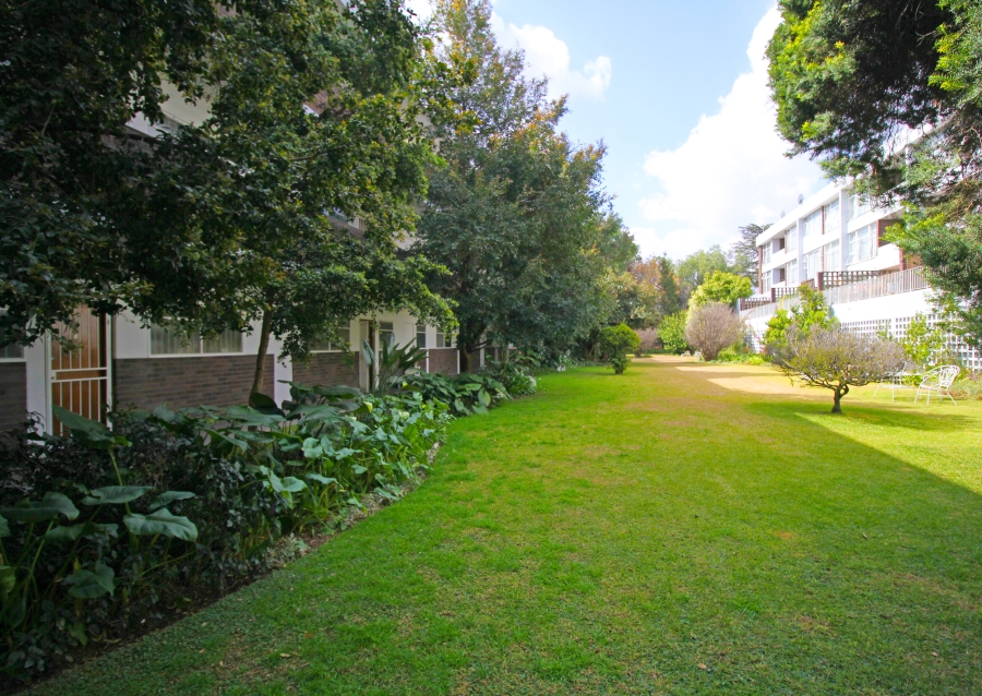 1 Bedroom Property for Sale in Orchards Gauteng