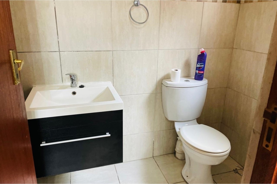 3 Bedroom Property for Sale in Noordwyk Gauteng