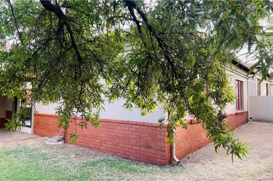 3 Bedroom Property for Sale in Noordwyk Gauteng